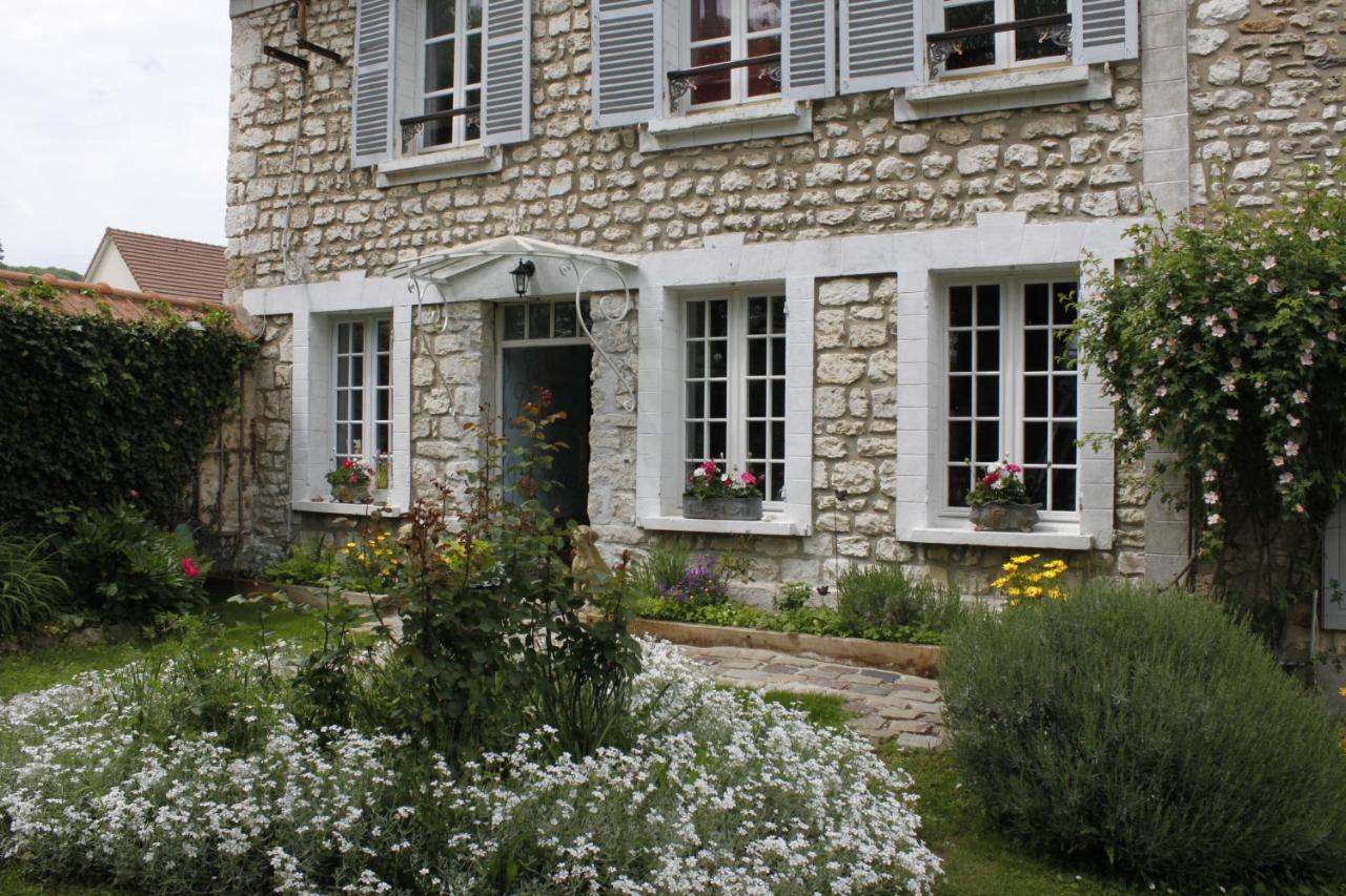 Guest house Avenue Du Chateau