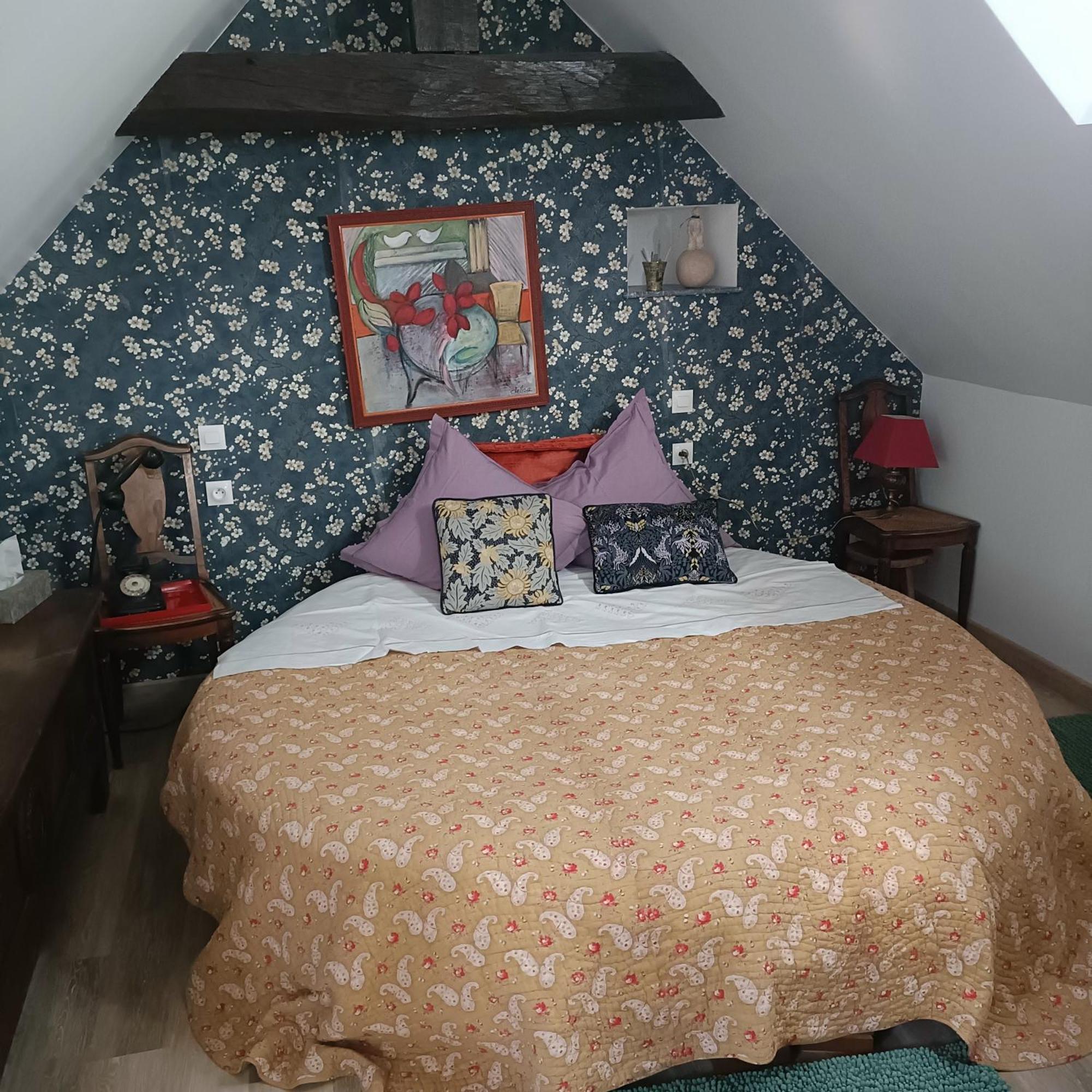 Guest house Avenue Du Chateau 3*