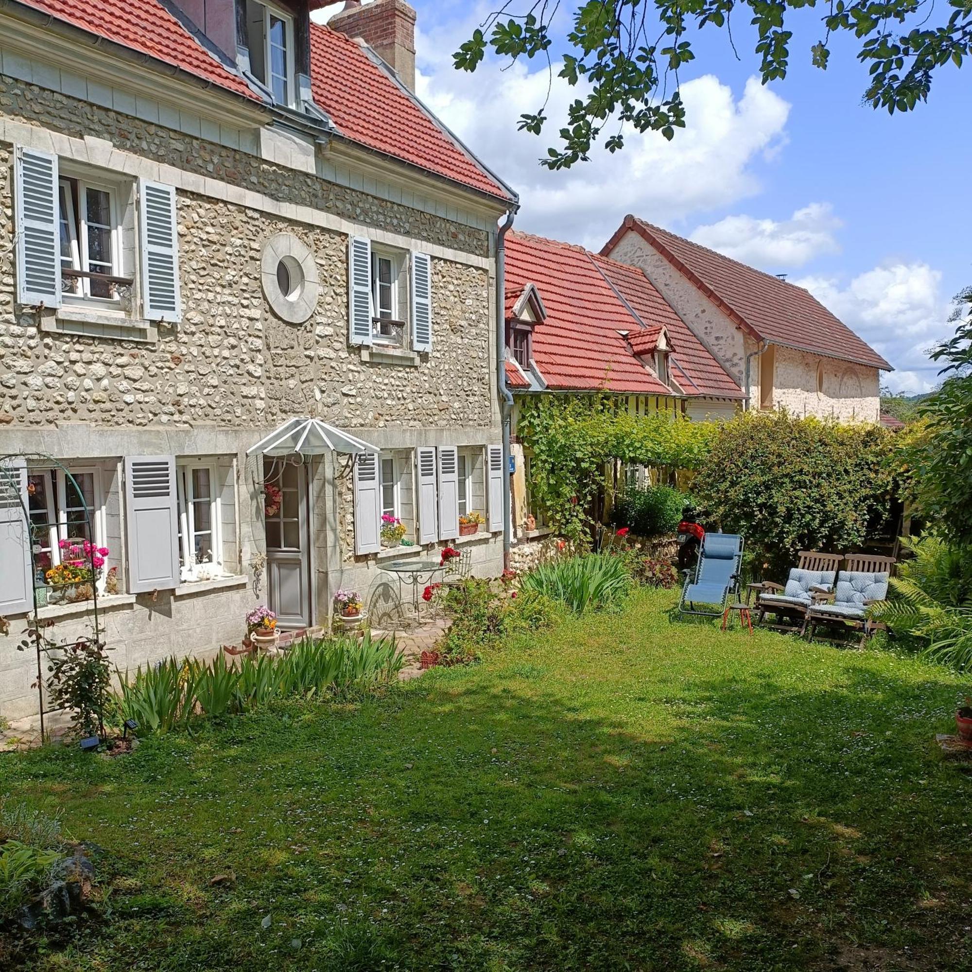 Avenue Du Chateau Guest house Saint-Just (Eure)