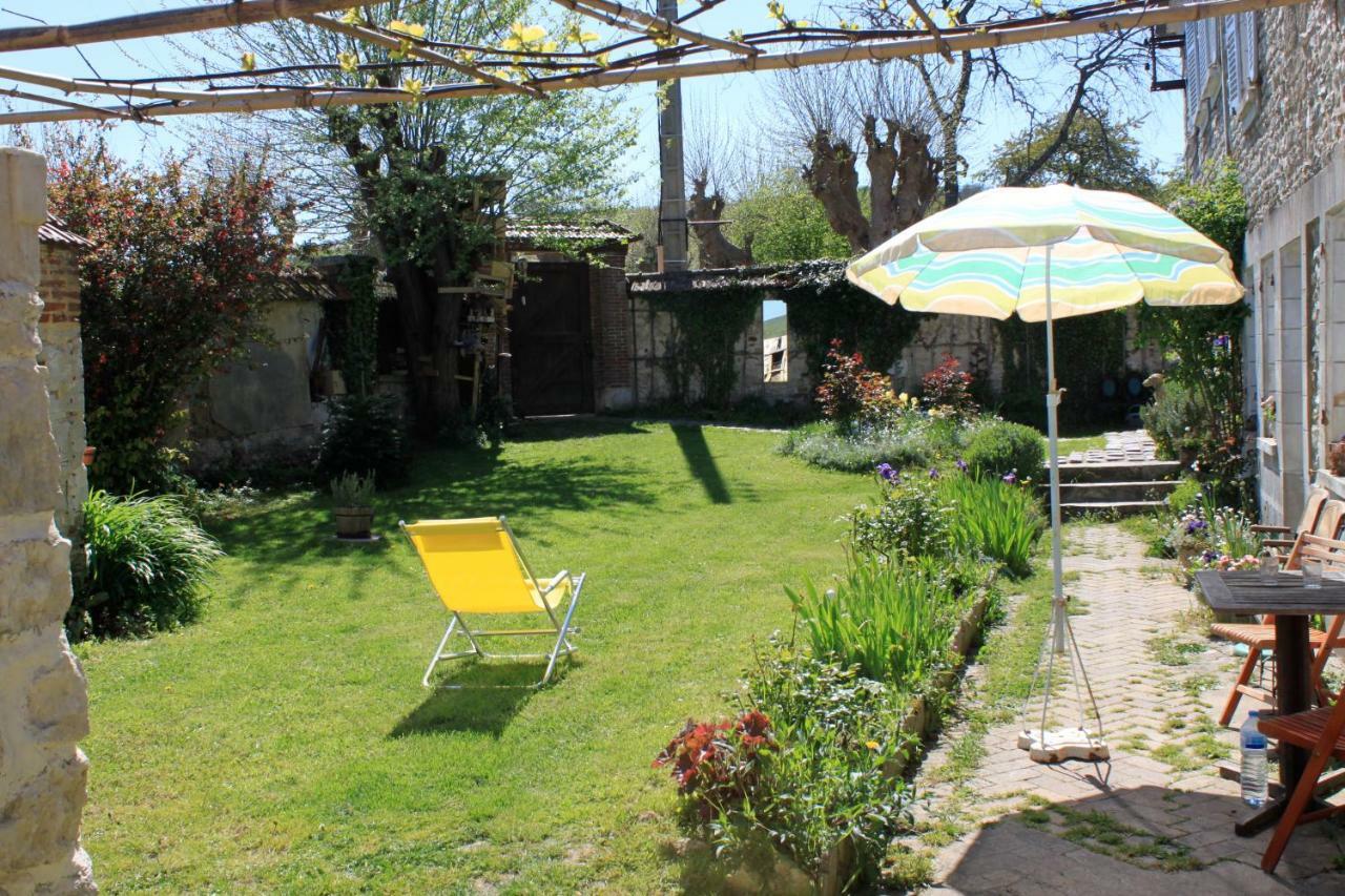 Avenue Du Chateau Guest house 3*